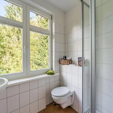 Helle Mit Terrasse Und Sauna