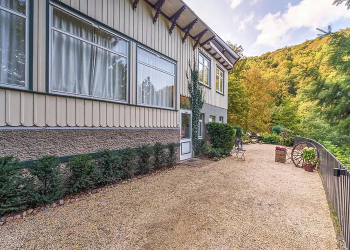 Appartement Helle Mit Terrasse Und Sauna